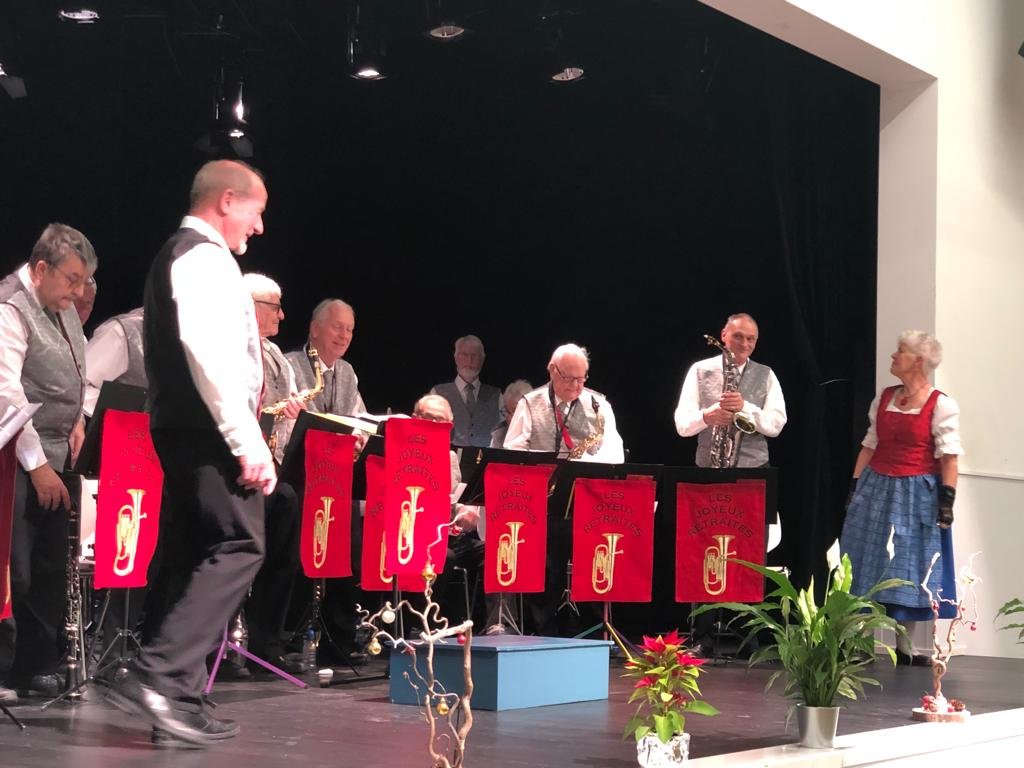 8933ed1e-eab1-4592-bf89-d55601aa7e81