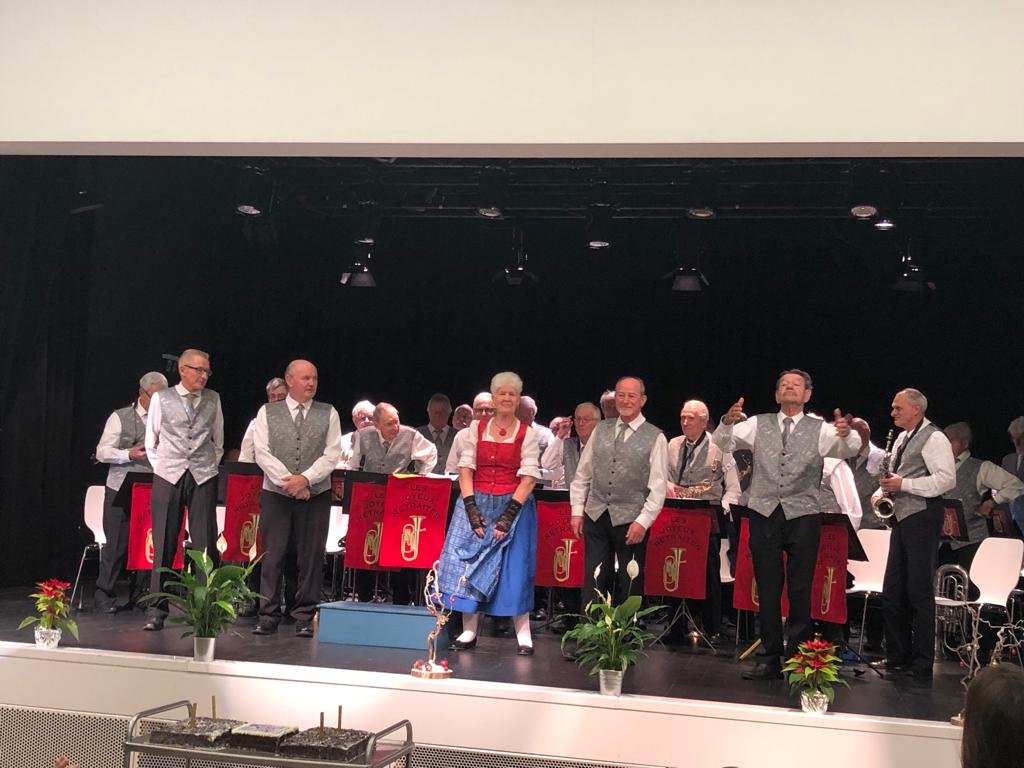 a0cb9f09-0448-48a9-b248-49ec97486766